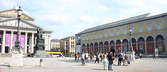 Palais an der Oper heißt die Ex-Residenzpost als Projekt jetzt (©Foto: Martin Schmitz)